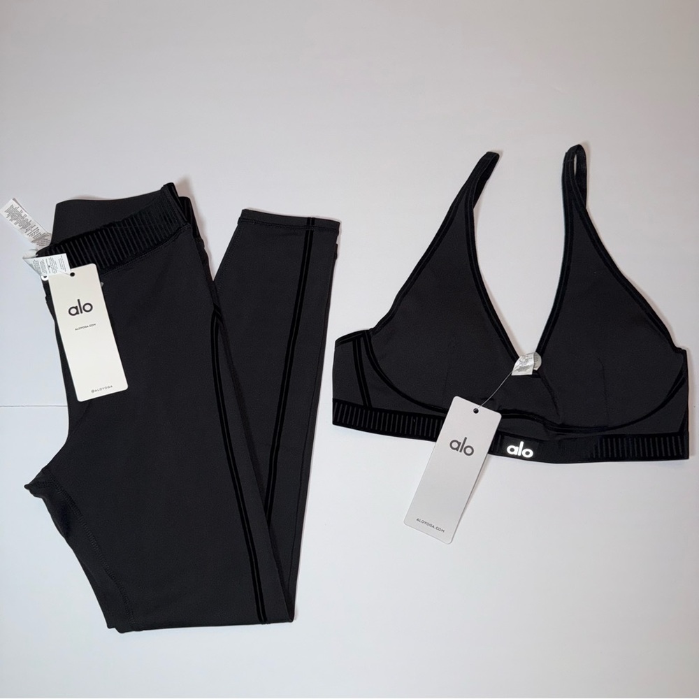 ALO Yoga Women's Black leggings set